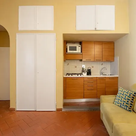 Ponte Vecchio Charming Flat- Restyling June 2026