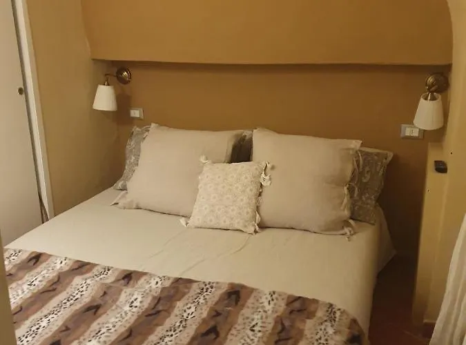 Apartment Giulia Appartamento, 250mt Da Ponte Vecchio Florence